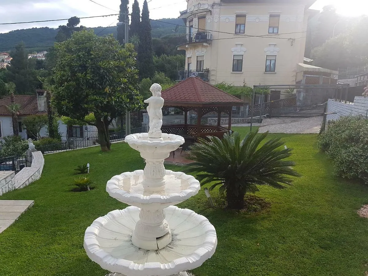 Apartment Ferienwohnung Opatija Centar